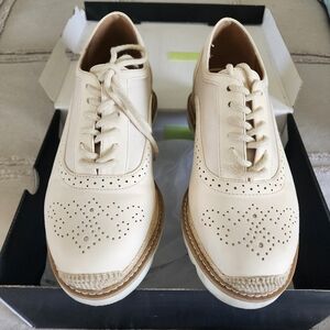 Oxford Shoes- Cream Color Size 9